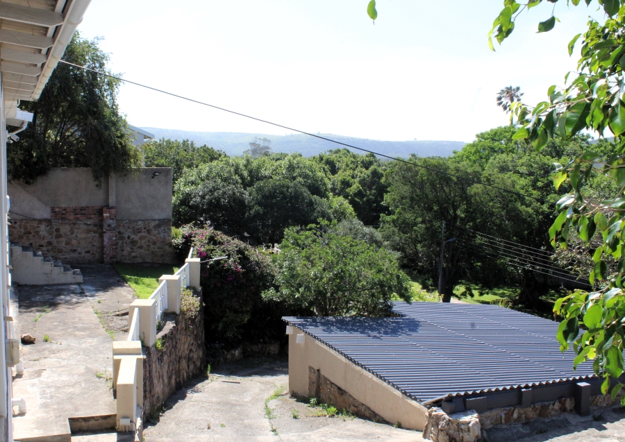 7 Bedroom Property for Sale in West Bank Eastern Cape